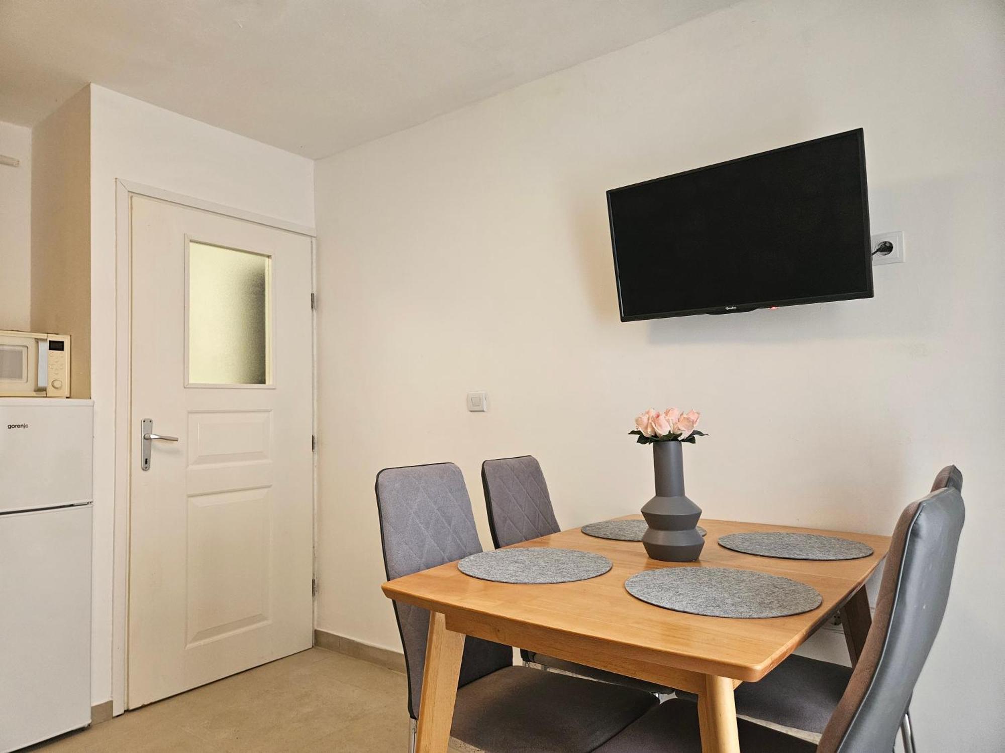 Apartment Vinjerac II Eksteriør bilde
